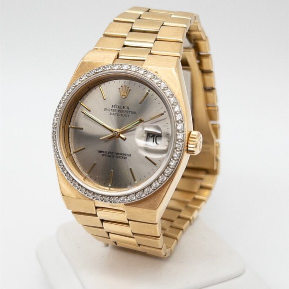 WOW!! Rolex 2CT Men's 18k Gold Watch! - Picture 7 of 9